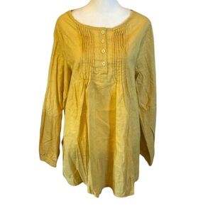 DAYOU mustard long sleeve blouse. Size L. Flowy. Buttons and pleats. Crew neck.